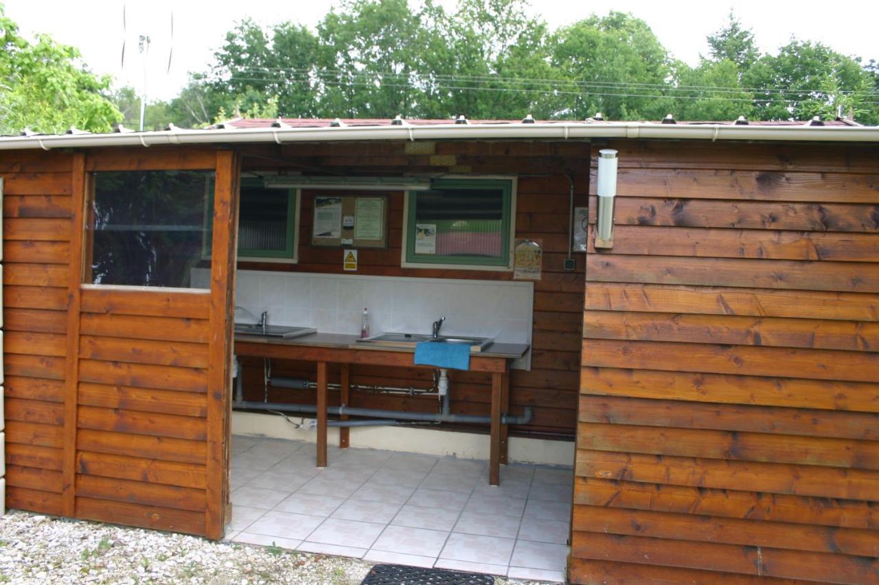Hotel Safari At La Petite Lande Thiviers Exterior foto